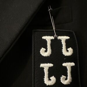 JWO Cropped Blazer (K-drama Style) in L